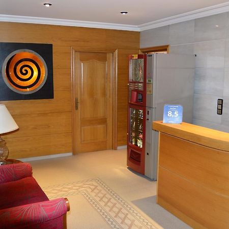 Pension Residencia Fornos Сантьяго-де-Компостела Екстер'єр фото