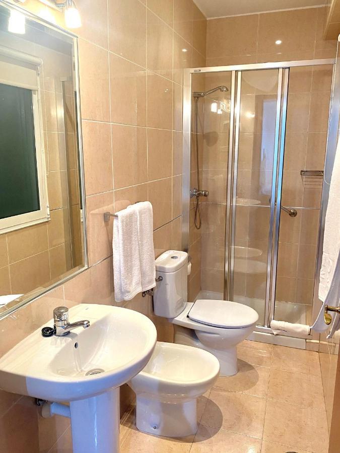 Pension Residencia Fornos Сантьяго-де-Компостела Екстер'єр фото